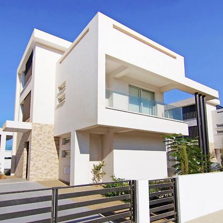 Villa Nova Protaras Exteriör bild